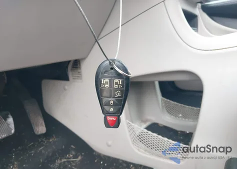 2012 Dodge Grand Caravan Sxt from USA, damaged, VIN 2C4RDGCG4CR357740